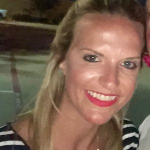 Meet your Posher, Whitney